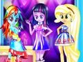 Игра Екстстрия момичета в гимназията униформа онлайн Игра Екстстрия момичета в гимназията униформа онлайн