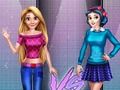 Игра Състезание за мода за момичета  онлайн