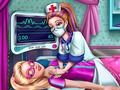 Игра Спешно възкресение на Супер кукла  онлайн