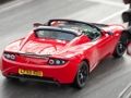 Игра Пъзел на Tesla Roadster  онлайн