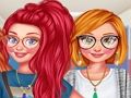 Игра Принцесите първи ден от колежа  онлайн