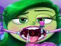 Игра Хирургия на гърлото отвътре навън  онлайн