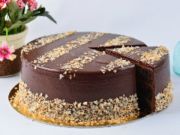 Игра Ferrero Rocher Cake Jigsaw онлайн