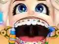Baby Elsa Wears A Brace — безплатна онлайн игра