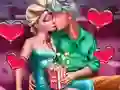 Ice Queen Cinema Flirting — безплатна онлайн игра