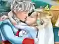 Ice Queen Wedding Kiss — безплатна онлайн игра