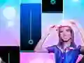 Ana emilia Piano Tiles — безплатна онлайн игра