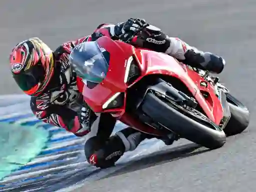 2020 Ducati Panigale — безплатна онлайн игра