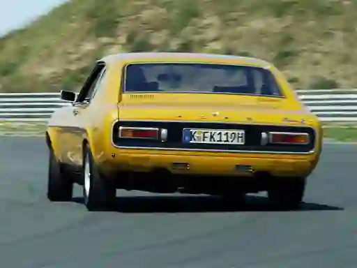 Ford Capri — безплатна онлайн игра