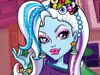 Monster High Christmas Party — безплатна онлайн игра