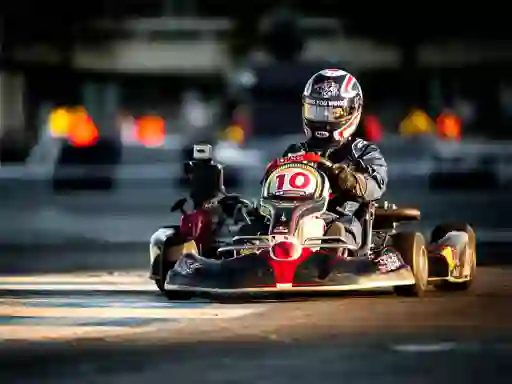 Kart Karting — безплатна онлайн игра