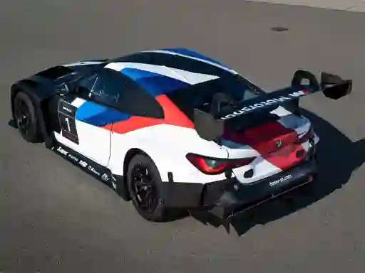 BMW M4 GT3 Slide — безплатна онлайн игра