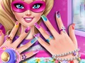 Игра Супергерой куклен маникюр  онлайн