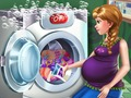 Игра Ден на пране на бременни принцеси  онлайн