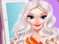 Игра Облечи Елиза и Ани  онлайн