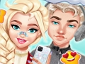 Игра Двойка # Селфи зимен тоалет  онлайн