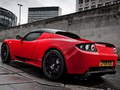 Игра Слайд на Tesla Roadster онлайн