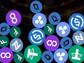 Игра Пъзел Merge Crypto 2048  онлайн